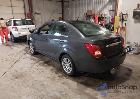 2013 Chevrolet Sonic Lt Auto z USA, uszkodzony, nr VIN 1G1JC5SH1D4138178